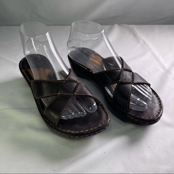 Born Women's Brown Wedge Slip On Sandals - Picture 2 of 11